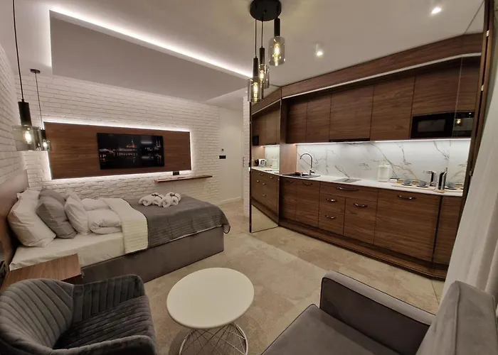 Апартаменты Brossa Apartments, 24h Self Check In, Klima, Aircond *