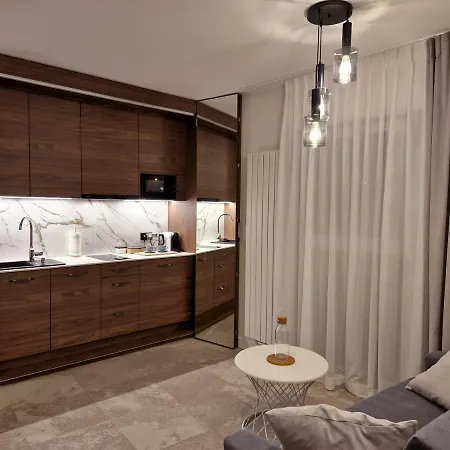 Brossa Apartments, 24h Self Check In, Klima, Aircond Appartement