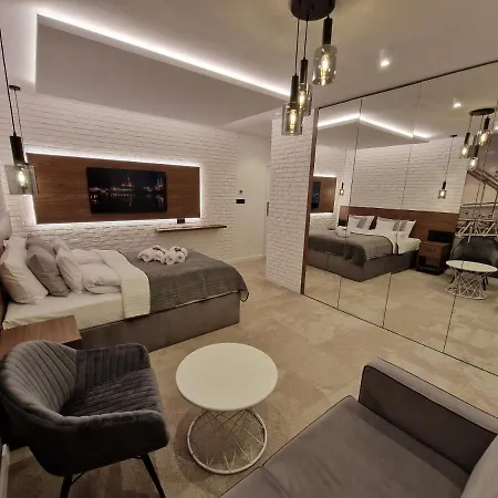 Brossa Apartments, 24h Self Check In, Klima, Aircond *