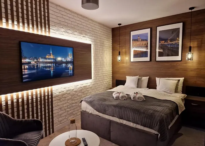 Brossa Apartments, 24h Self Check In, Klima, Aircond Apartment